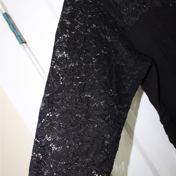 Torrid: Lace long sleeved jumpsuit with heart shaped neckline - Picture 5 of 10